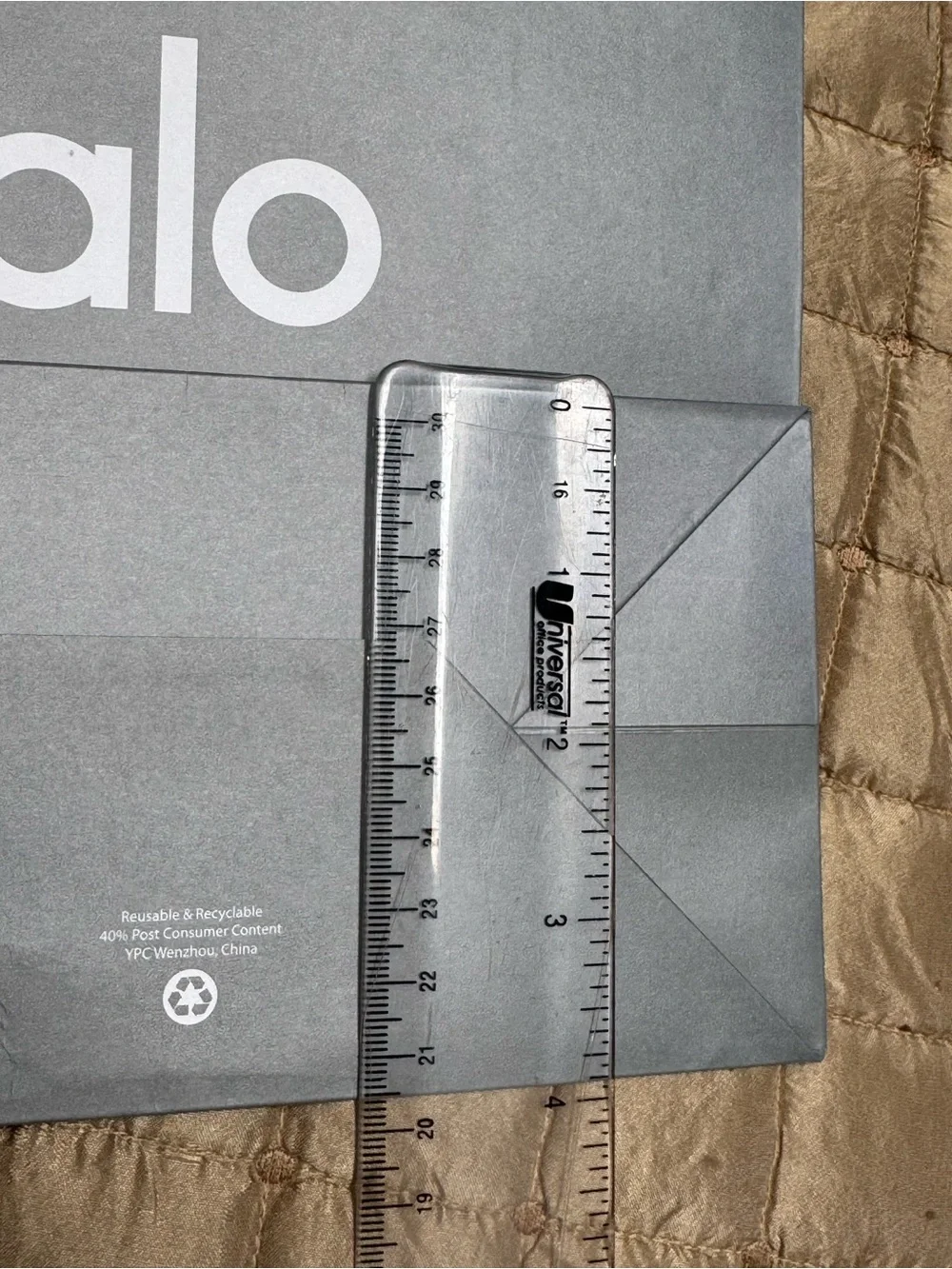 Alo Shopping Bag Gift Bag